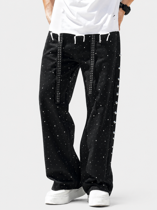 Jeans oversize a gamba dritta con stella di strass