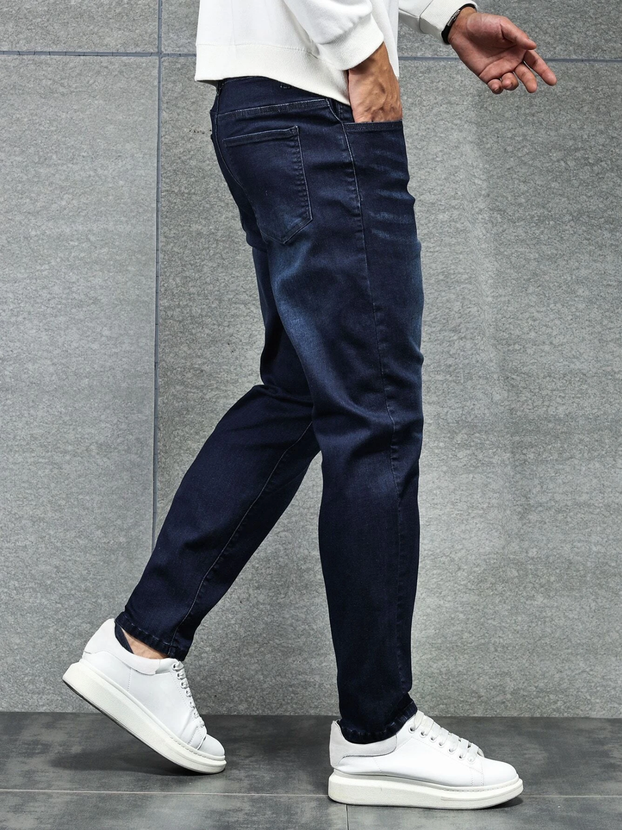 Cotton slant pocket jeans by Apollo Moda, view 4